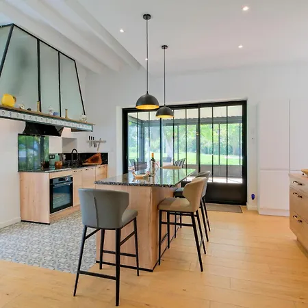 In With Kitchen Gans